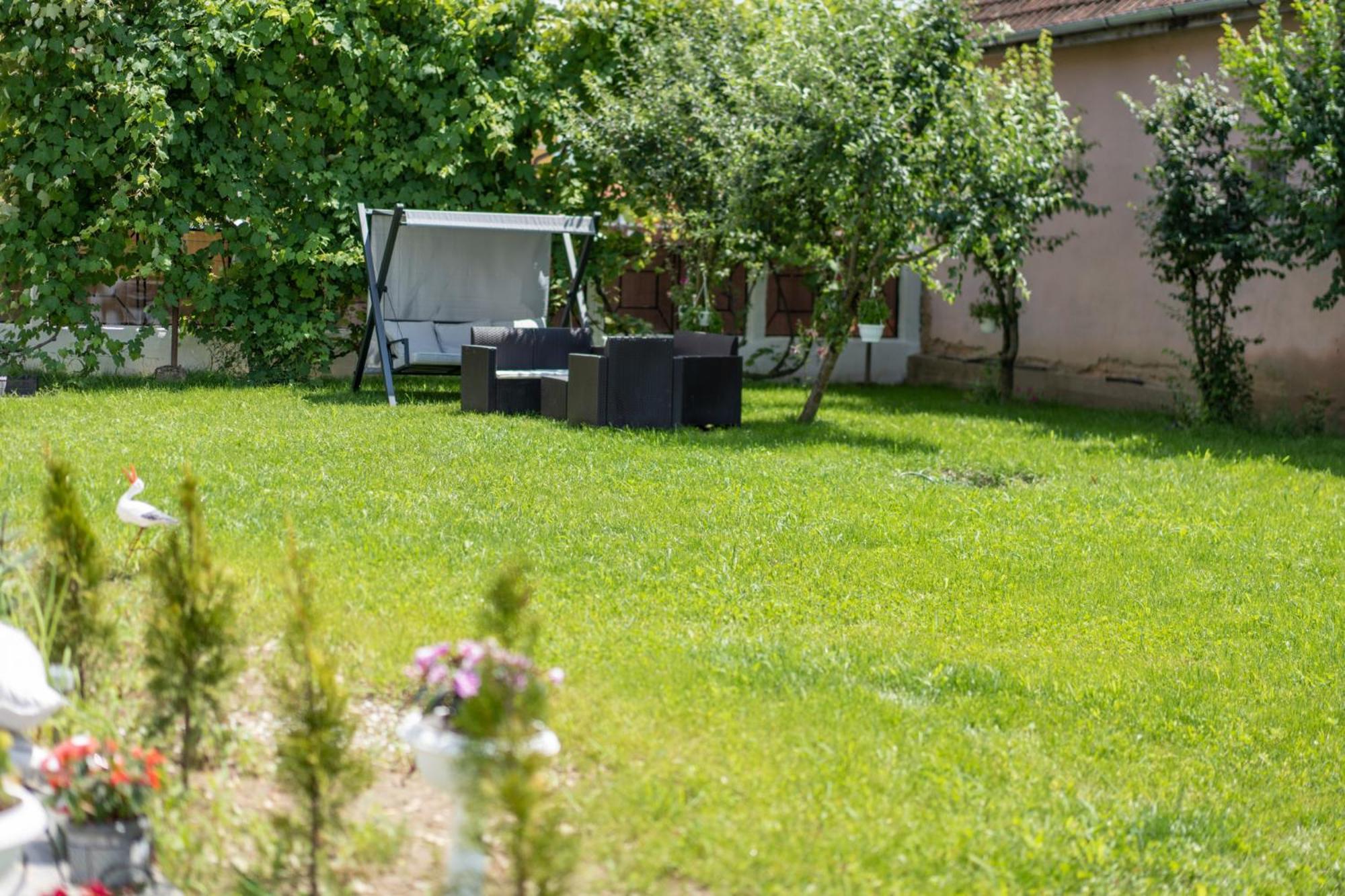 Casuta Din Drumul Muntelui Dragus Bagian luar foto