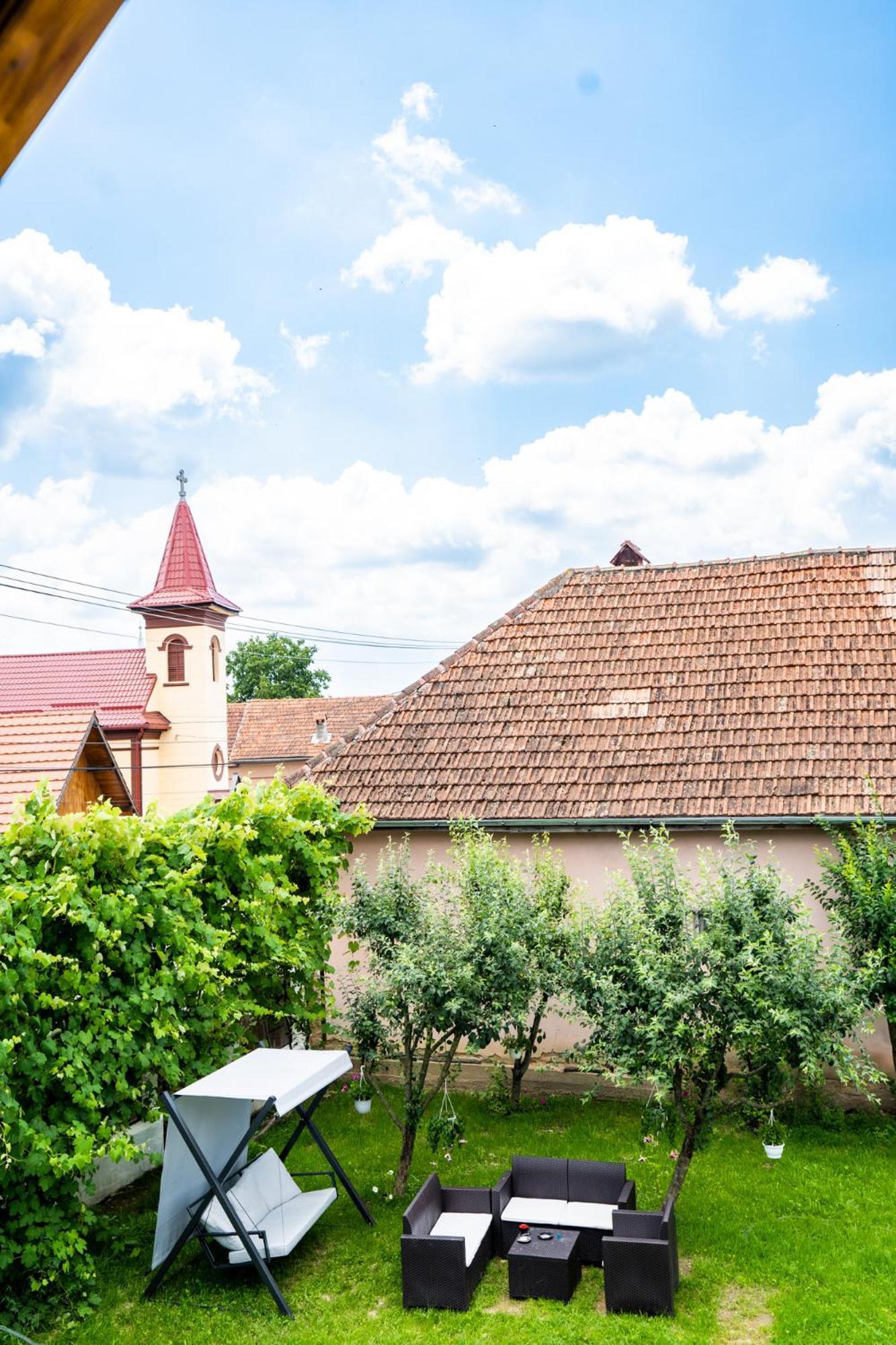 Casuta Din Drumul Muntelui Dragus Bagian luar foto